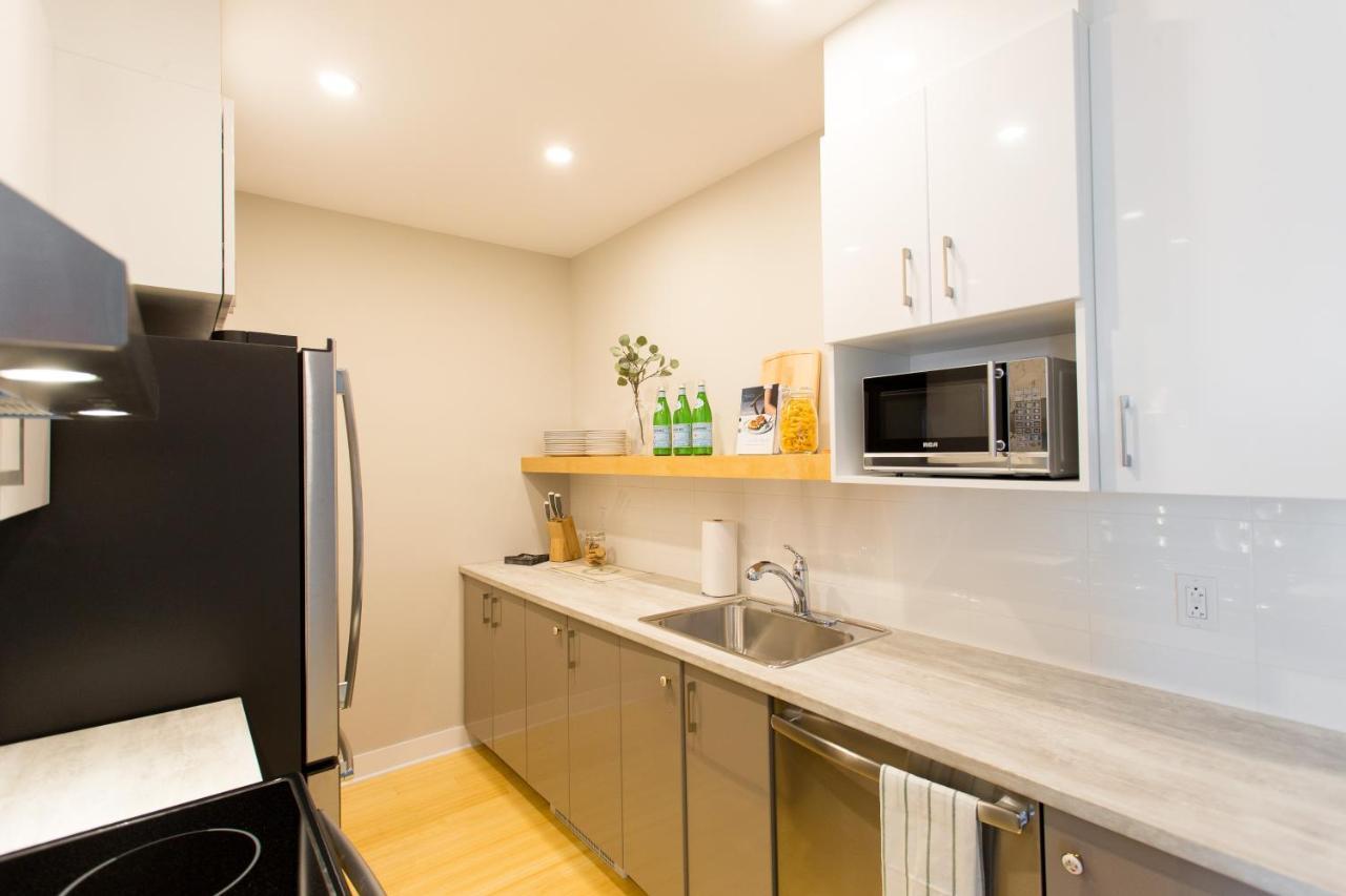 Trendy Little Italy 3 Bedroom Condo By Den Stays 몬트리올 외부 사진